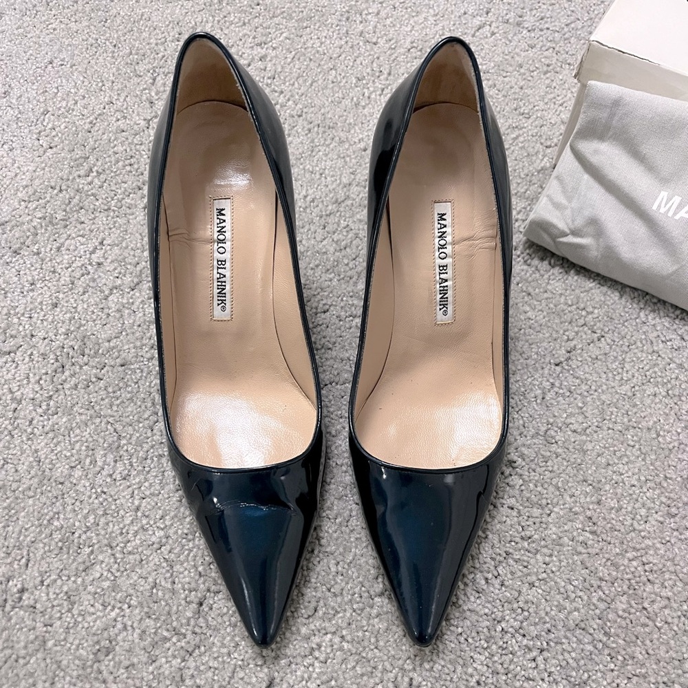 Manolo Blahnik Navy Blue Patent Newcio Pointed Toe Pumps Heels Size 8 / 38 - Picture 5 of 13